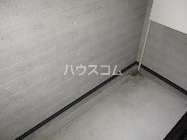 19/28 バルコニー