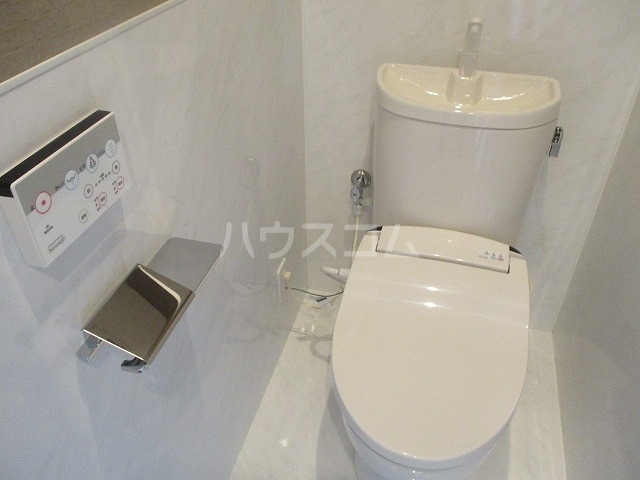 13/30 トイレ