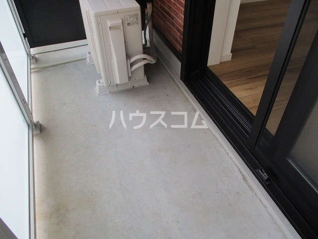 19/30 バルコニー