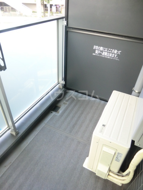 18/23 バルコニー