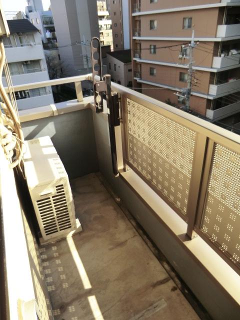 17/28 バルコニー