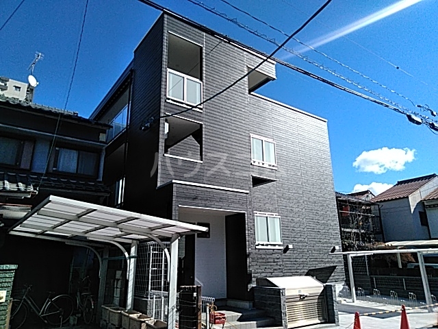 2/11 外観