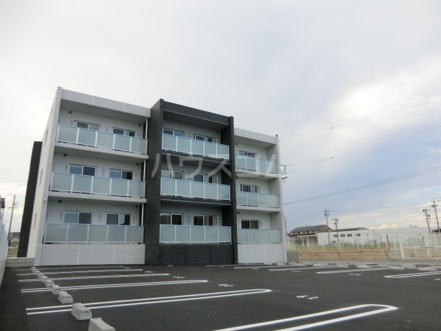1/3 外観