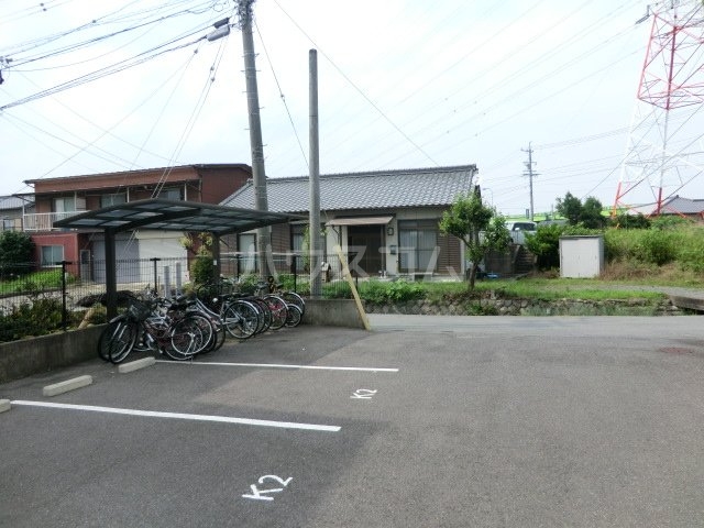 17/21 駐車場
