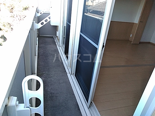 20/30 バルコニー