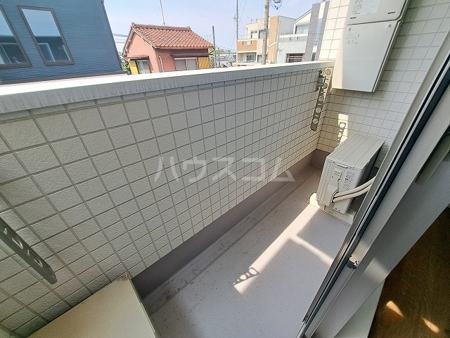 14/27 バルコニー