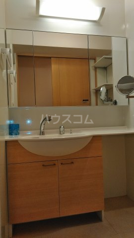 15/30 洗面