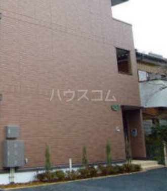 14/22 エントランス