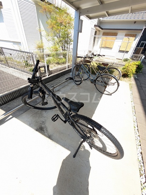25/26 駐車場