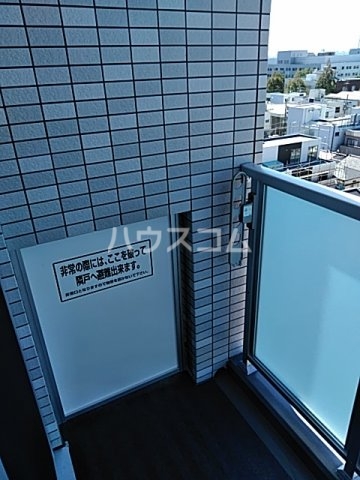 17/28 バルコニー