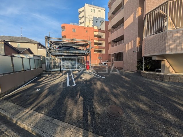 3/4 駐車場