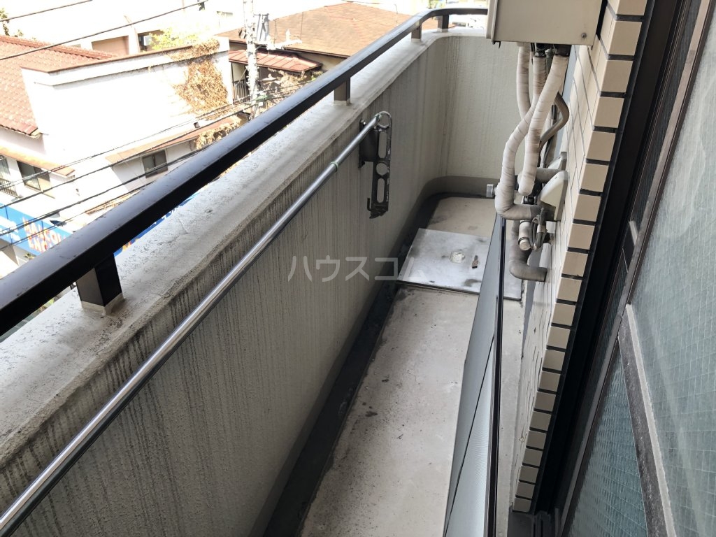 21/30 バルコニー