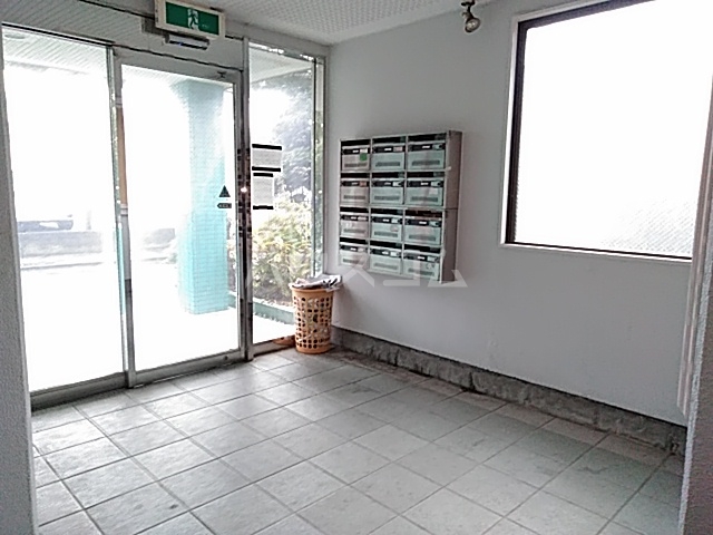 17/21 エントランス