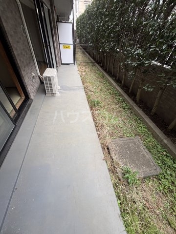 23/30 バルコニー