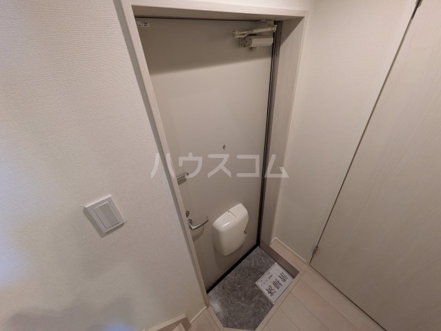 13/30 玄関