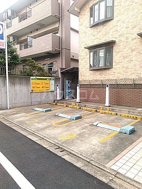 26/30 駐車場