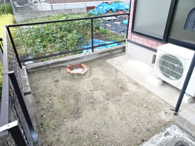 13/21 バルコニー