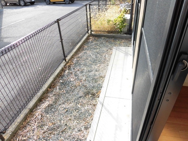 17/23 バルコニー