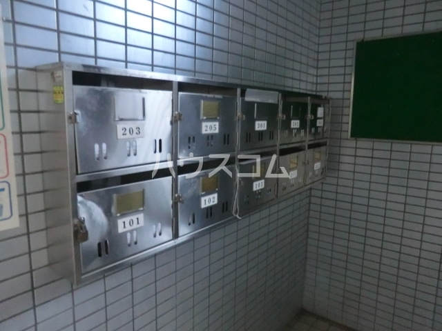 3/7 エントランス