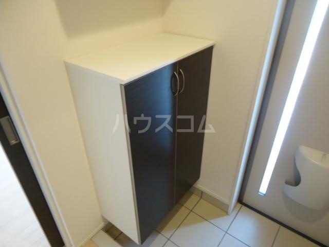 13/30 玄関