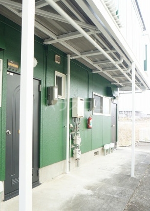 13/16 エントランス