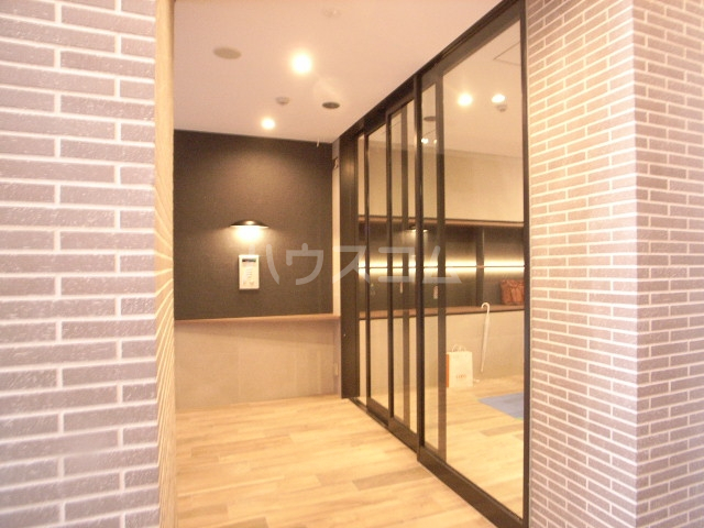 2/11 エントランス