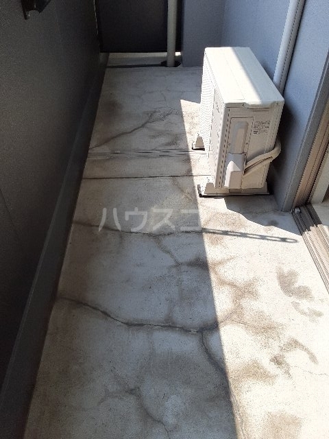 20/30 バルコニー