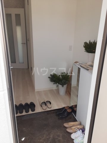13/30 玄関