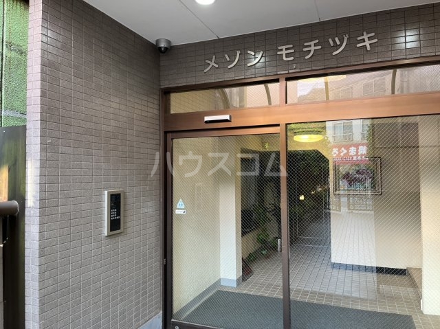 25/30 エントランス