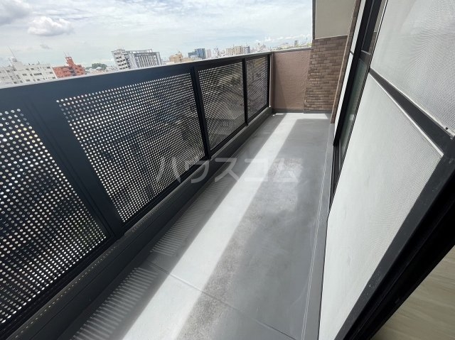 20/30 バルコニー