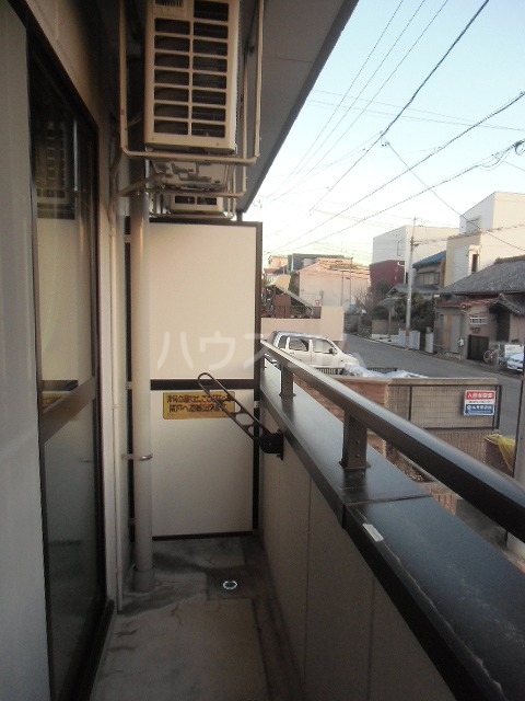 20/30 バルコニー