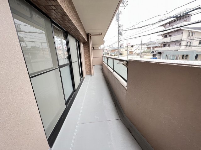 23/30 バルコニー