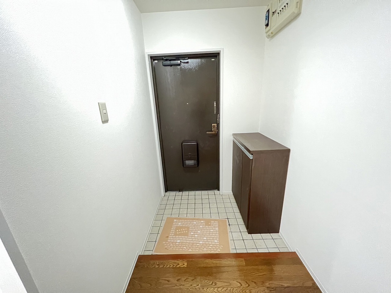 13/30 玄関