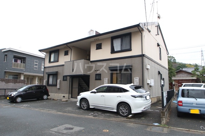 ハイカムール周船寺の外観