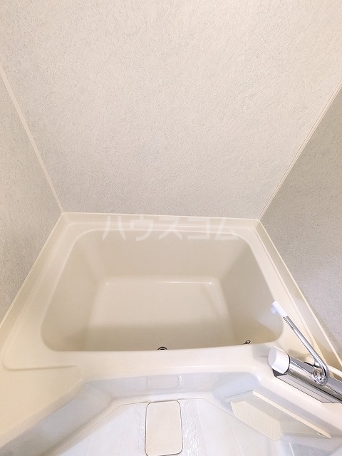 16/30 浴室