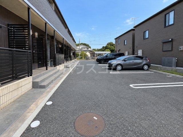 20/30 駐車場