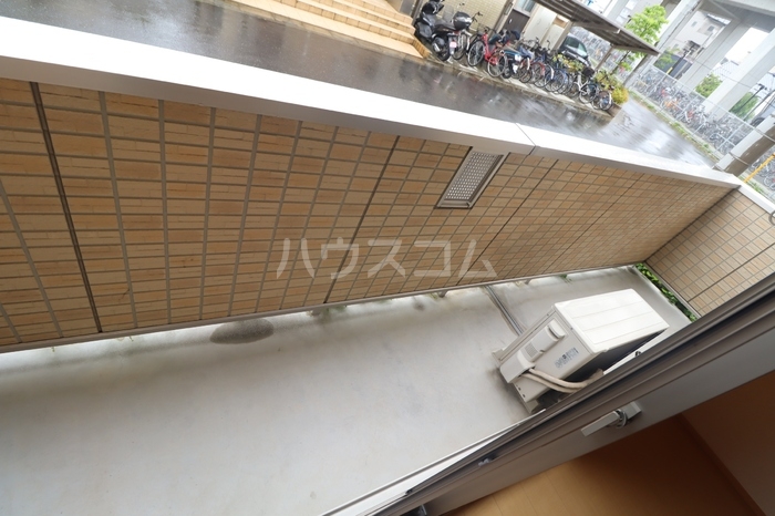 13/25 バルコニー