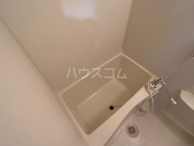 14/28 浴室