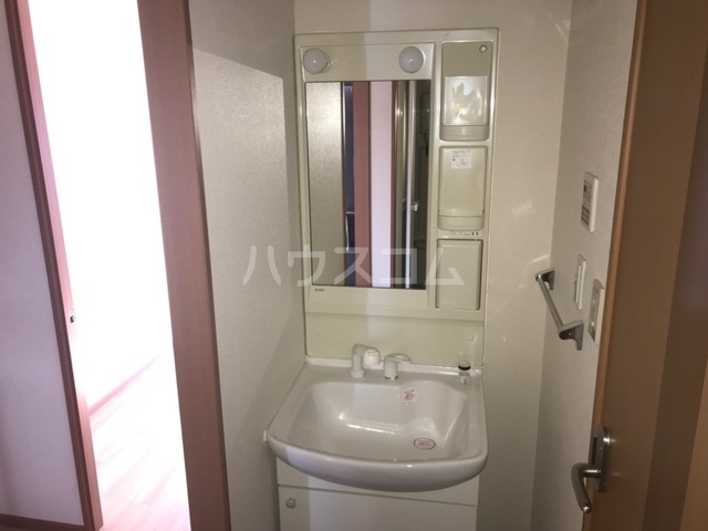 15/27 洗面