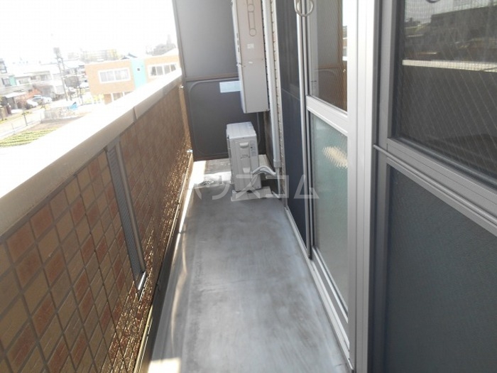 17/30 バルコニー