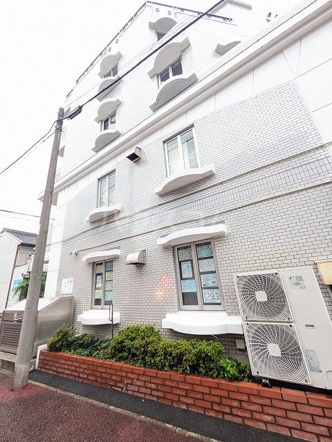 2/30 外観