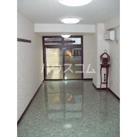 14/22 エントランス