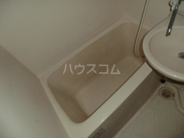 19/30 浴室