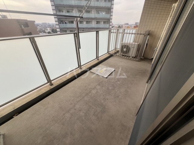 20/30 バルコニー