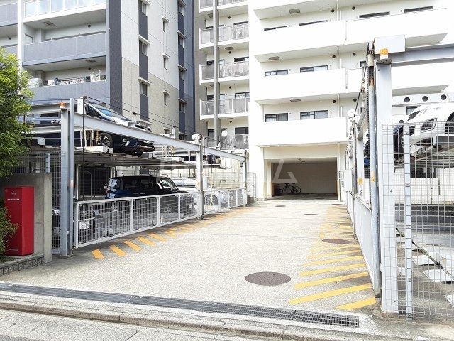 28/29 駐車場