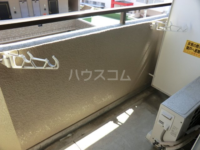 23/30 バルコニー