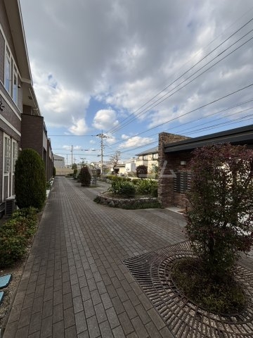 2/3 エントランス