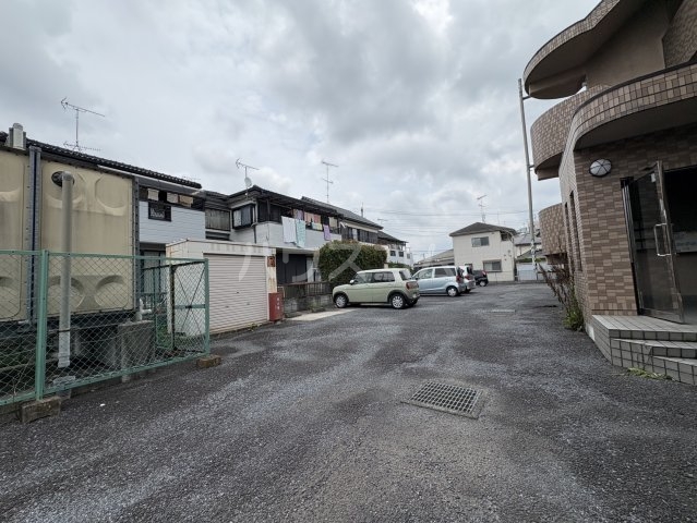 22/30 駐車場