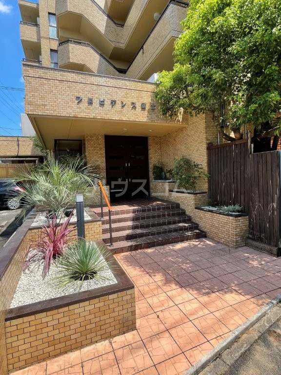 2/7 エントランス