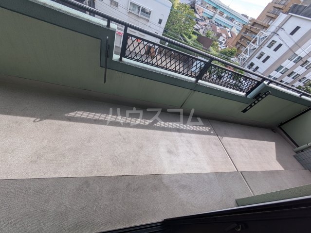 23/30 バルコニー